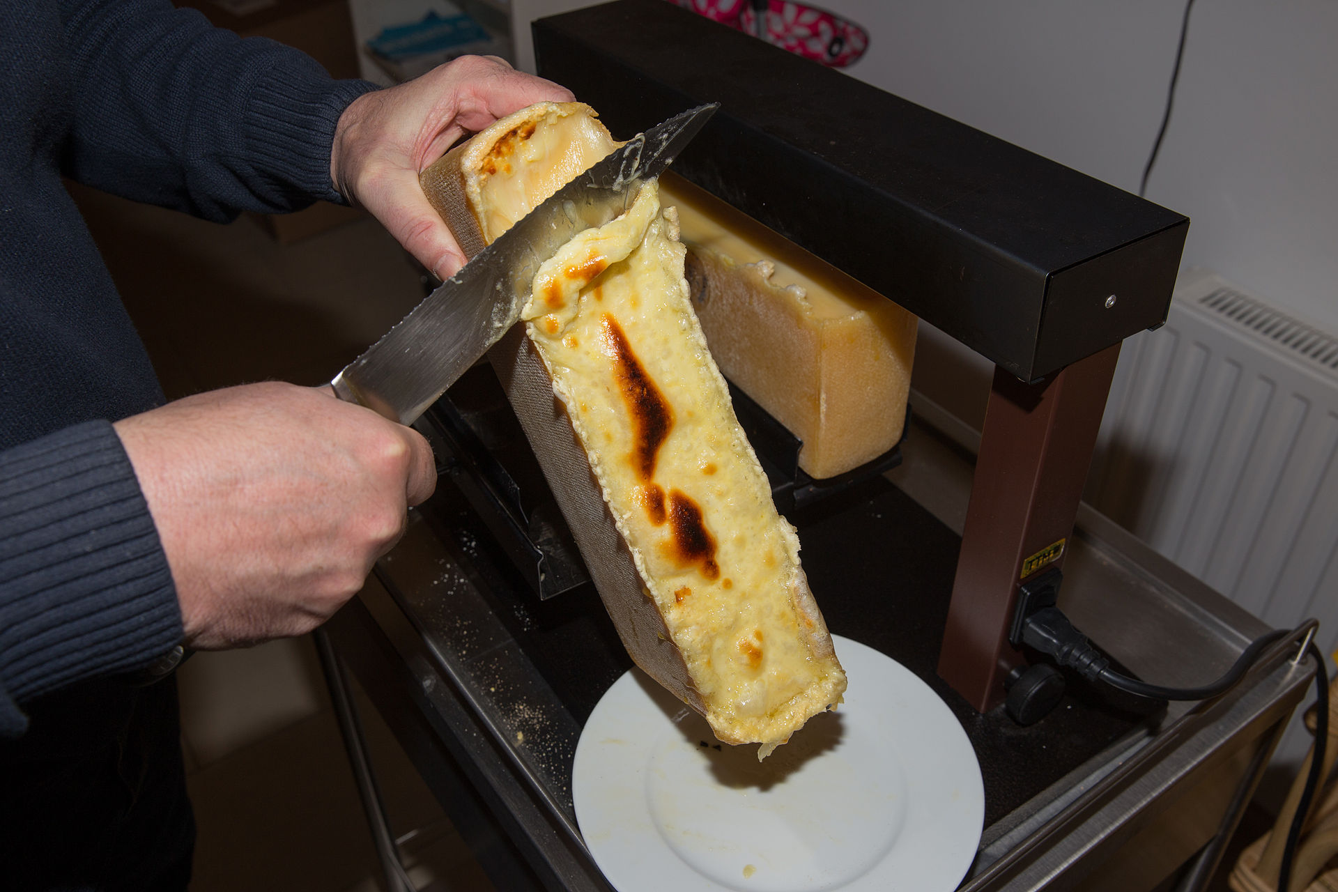 Raclette Käse - distelkaese.de